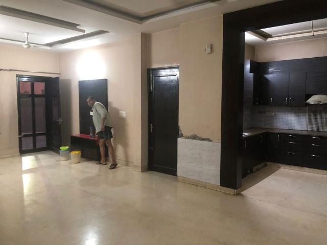 House for rent in Hariana