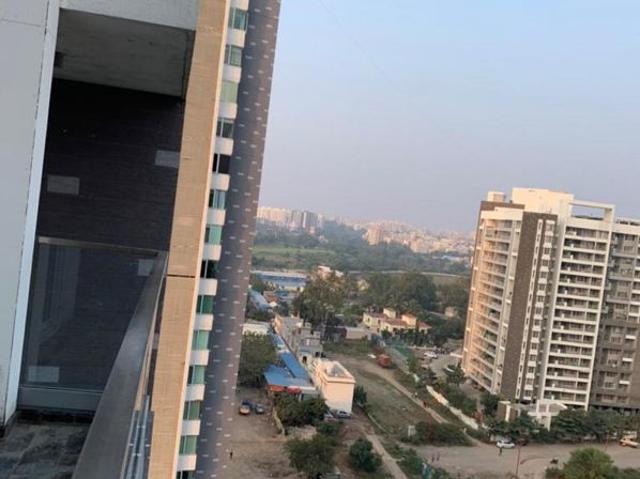 Flat for rent in Balewadi High Street, Pune