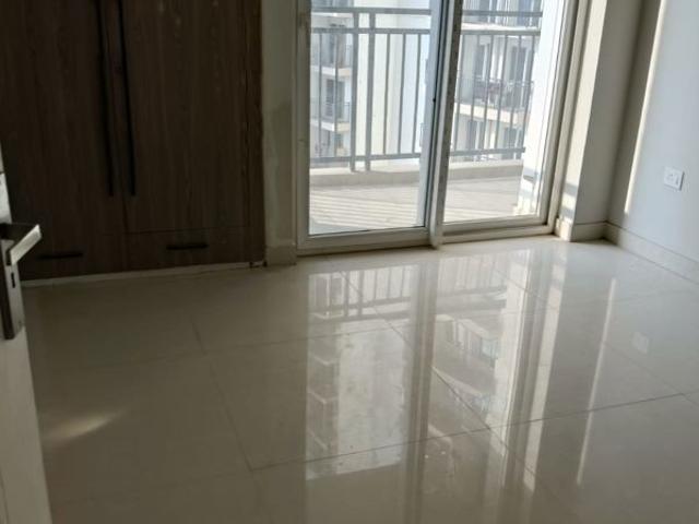 Flat for rent in Gari Samastpur, Noida