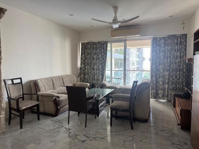 Flat for rent in Tulsi Wadi, Mumbai City District