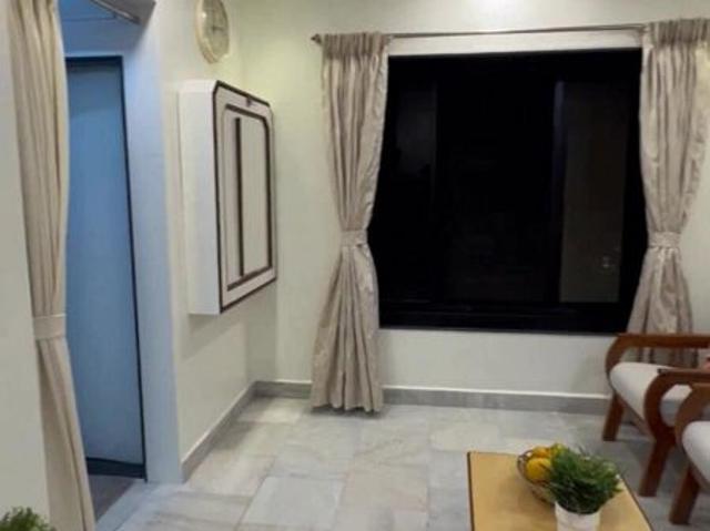 Flat for rent in Andheri West, Mumbai