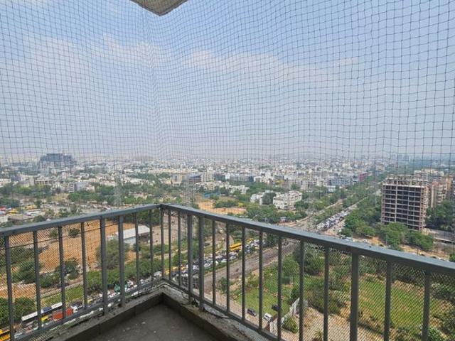 Flat for rent in Hariana