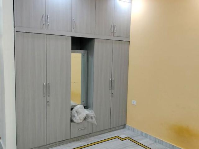 Property for rent in Vijyant Khand, Chinhat
