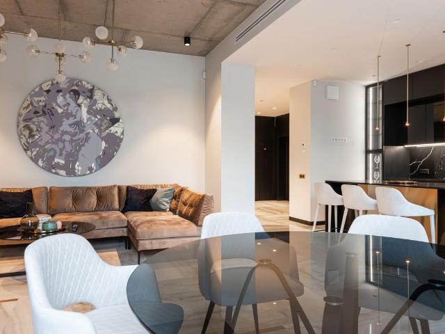 Flat for rent in Cumballa Hill, Mumbai City District