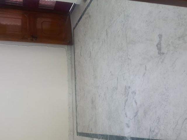 Flat for rent in Indraprastha Extension, Delhi