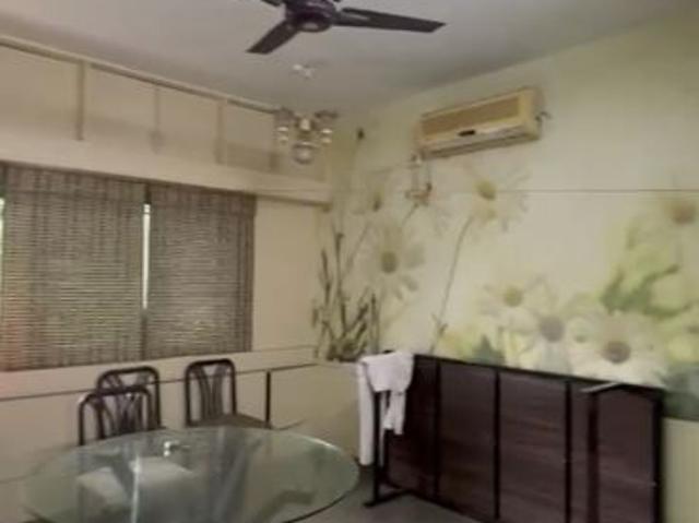 Flat for rent in Model Colony, Pune