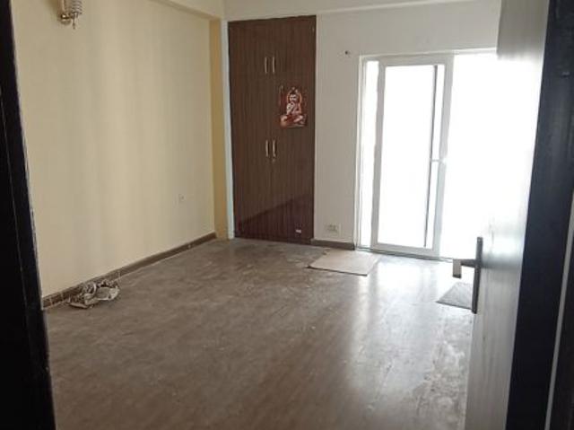 Flat for rent in Grand Ajnara Heritage, Noida