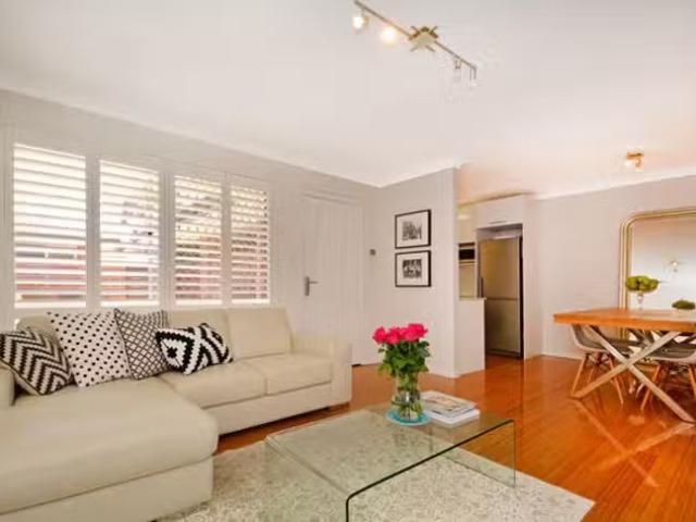 House for rent in Applecross, Western Australia