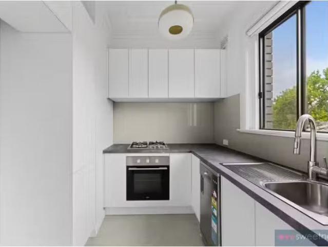 Condo for rent in Sydney, New South Wales