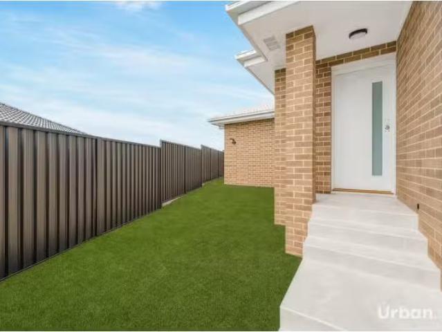 Apartment for rent in Tahmoor, Wollondilly Shire Council