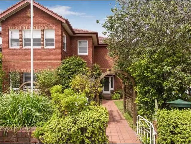 Condo for rent in Sydney, New South Wales