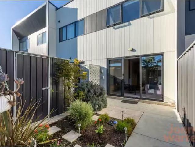 Condo for rent in Australian Capital Territory