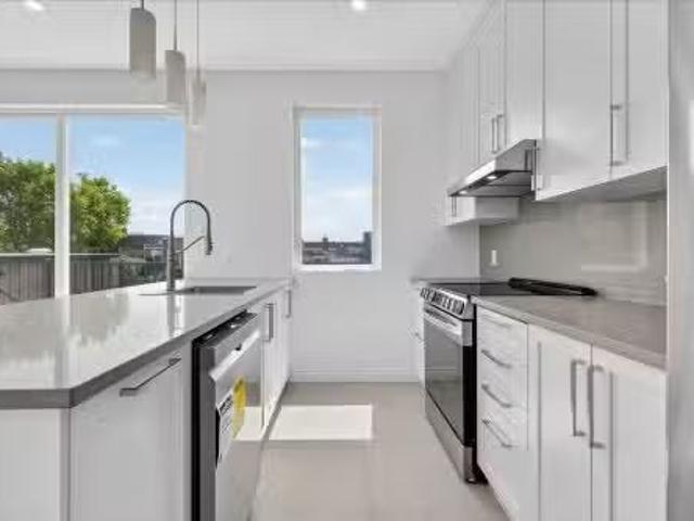 Apartment for rent in St. Leonard's, Quebec