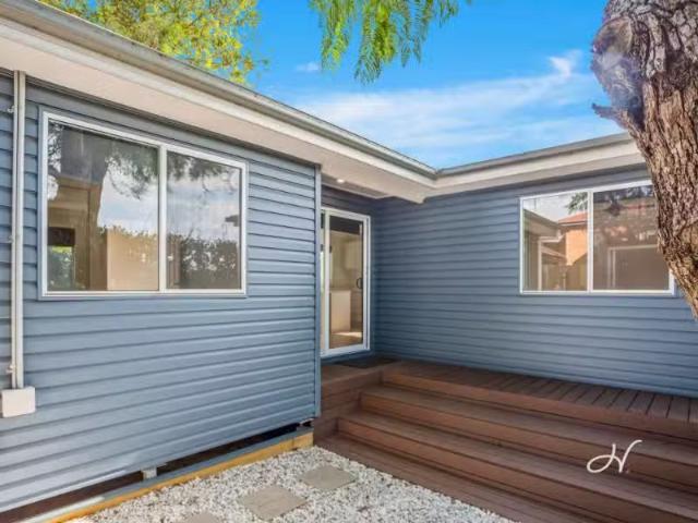 House for rent in Wollongong West, New South Wales