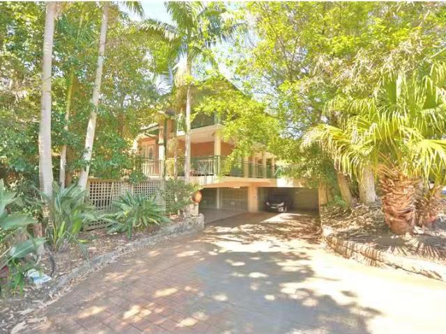 Apartment for rent in Lower North Shore, Sydney