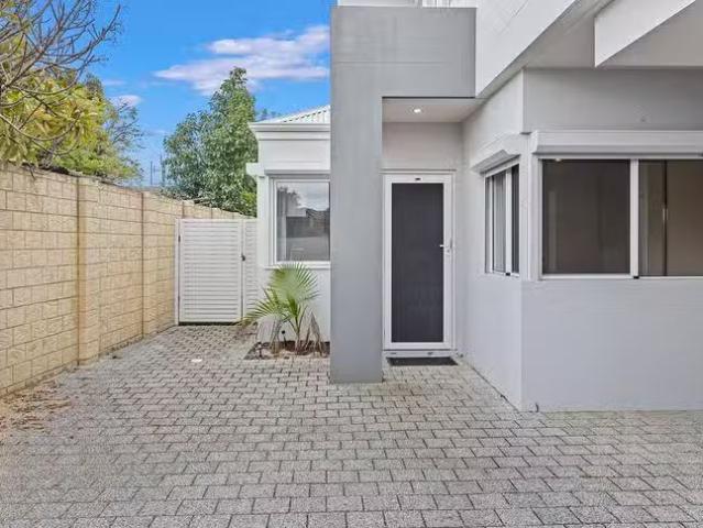 House for rent in Cloverdale, Western Australia
