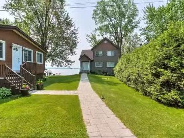 House for rent in Laurentides, Quebec
