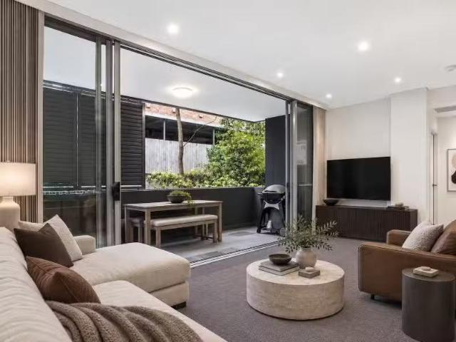Apartment for rent in Lower North Shore, Sydney