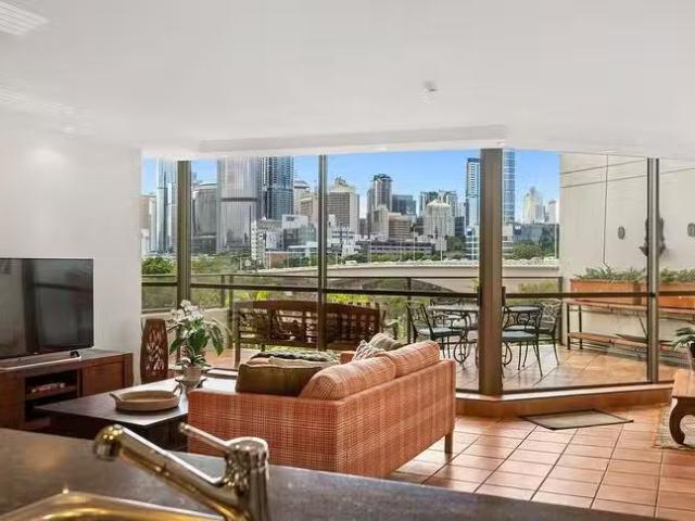 House for rent in Kangaroo Point, Greater Brisbane