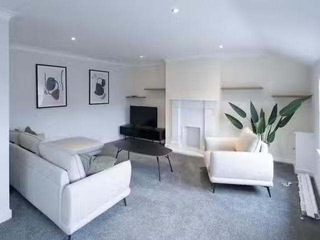 Apartment for rent in Hoole, Two Mills