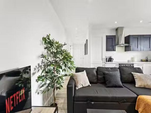 Apartment for rent in Heigham Grove, East Bank