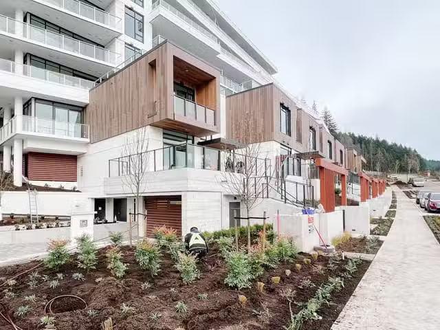 Condo for rent in West Vancouver, British Columbia