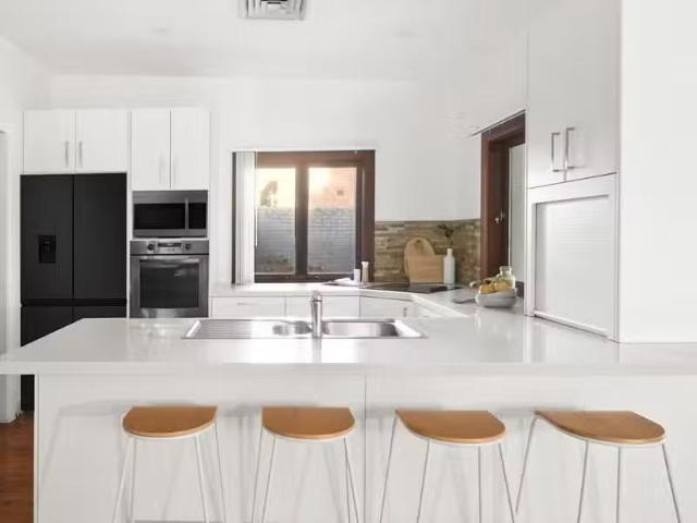 Condo for rent in Sydney, New South Wales