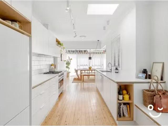 House for rent in Wollongong West, New South Wales