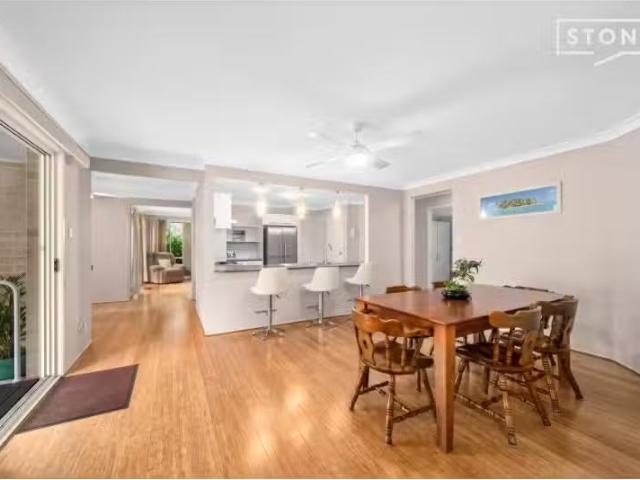 House for rent in Wadalba, New South Wales