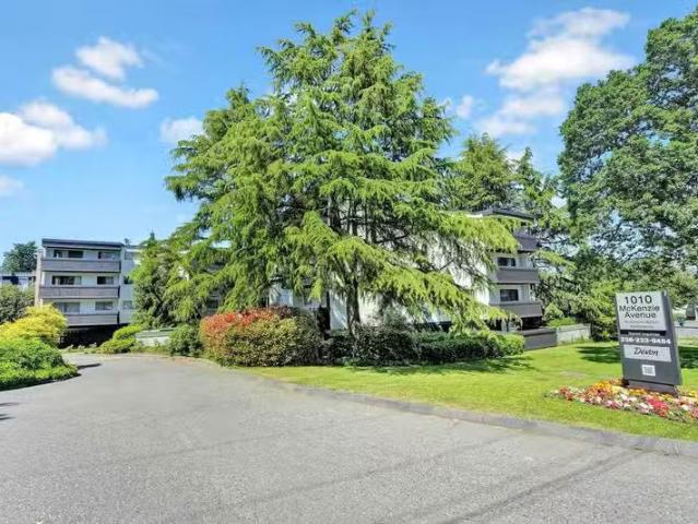 Condo for rent in Victoria, British Columbia