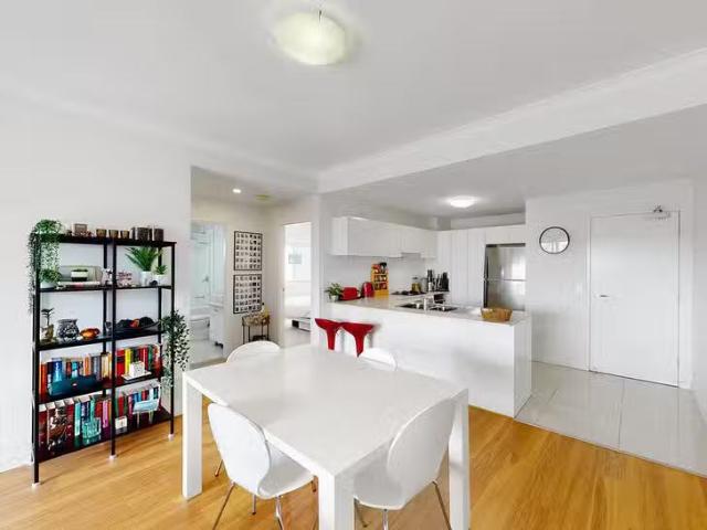 Apartment for rent in Toombul, Queensland