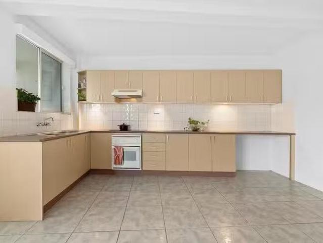 Apartment for rent in Toombul, Queensland