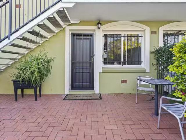Apartment for rent in Toombul, Queensland