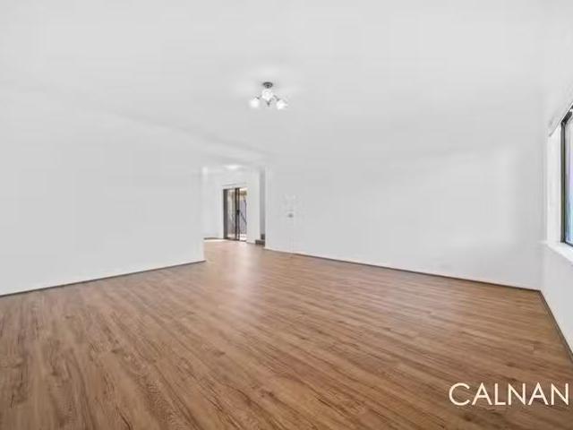House for rent in Como, Western Australia