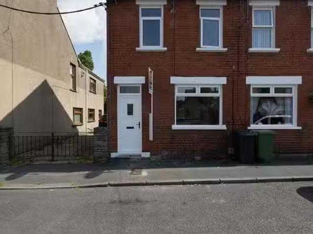 House to rent in Corry, Connacht