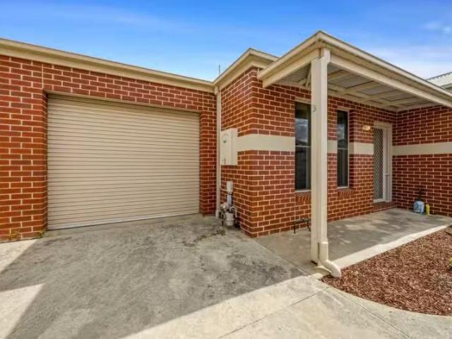 House for rent in Invermay Park, Victoria