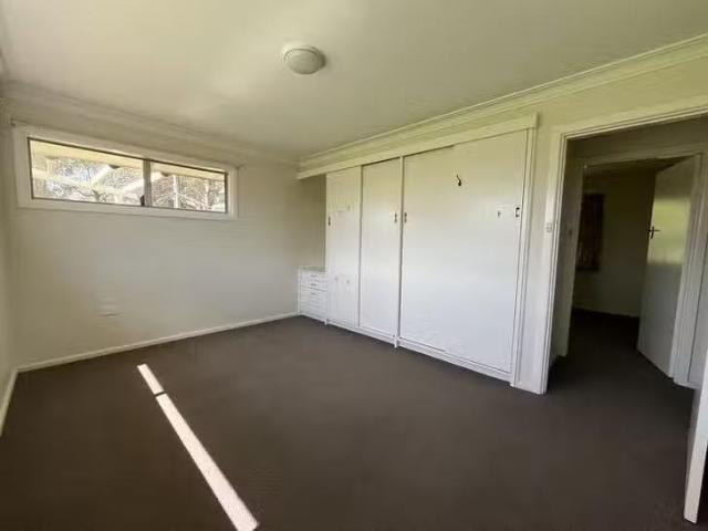 House for rent in Dumaresq, New South Wales