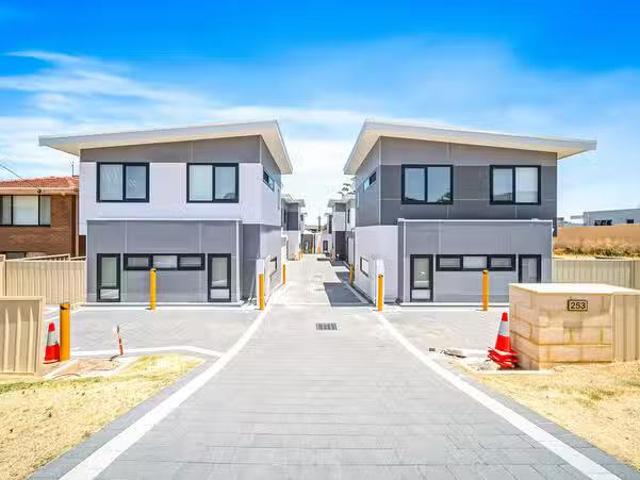 House for rent in Hamilton Hill, Western Australia