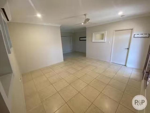 House for rent in Bushland Beach, Queensland