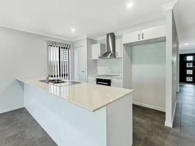 House for rent in Burdell, Queensland