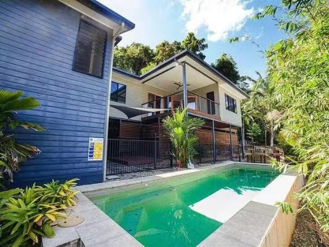 House for rent in Redlynch, Queensland