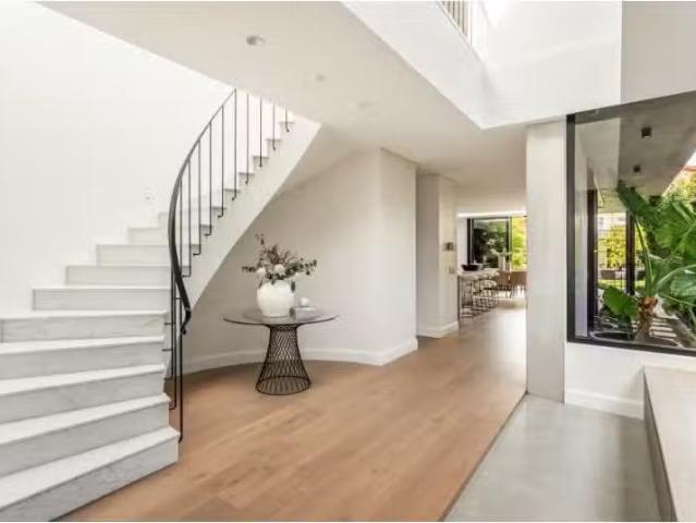 Condo for rent in Sydney, New South Wales