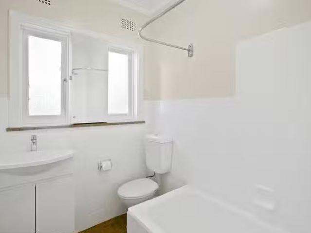 Apartment for rent in Toombul, Queensland