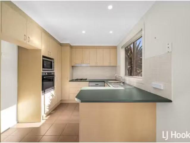 Condo for rent in Bruce, Australian Capital Territory