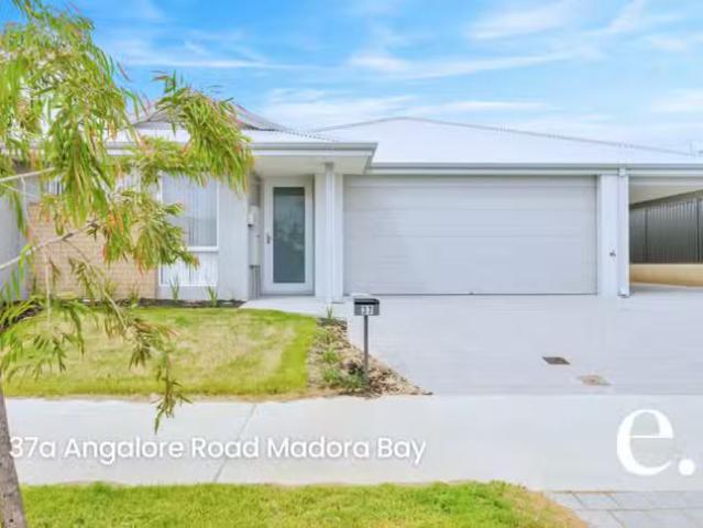 House for rent in Parklands, Western Australia