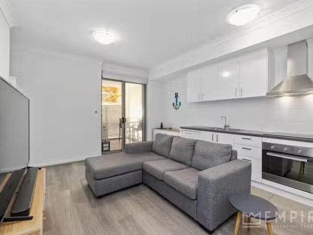House for rent in North Coogee, Western Australia