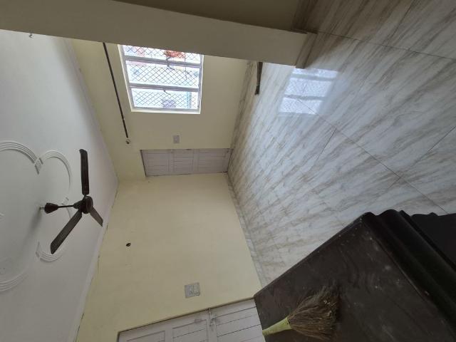 Flat for rent in East Delhi, Deri