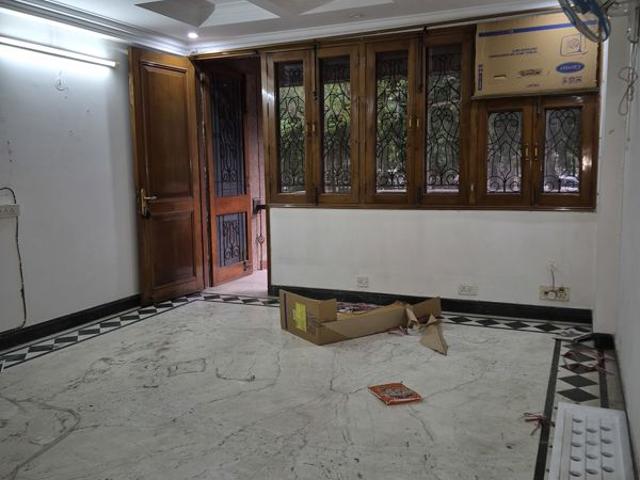 Flat for rent in Mayur Vihar, Delhi