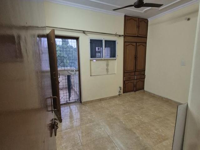 Flat for rent in Mayur Vihar, Delhi