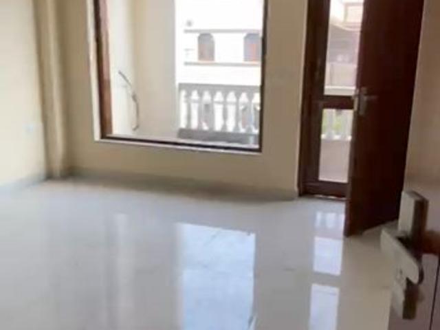 House for rent in Rajat Vihar A Block, Noida